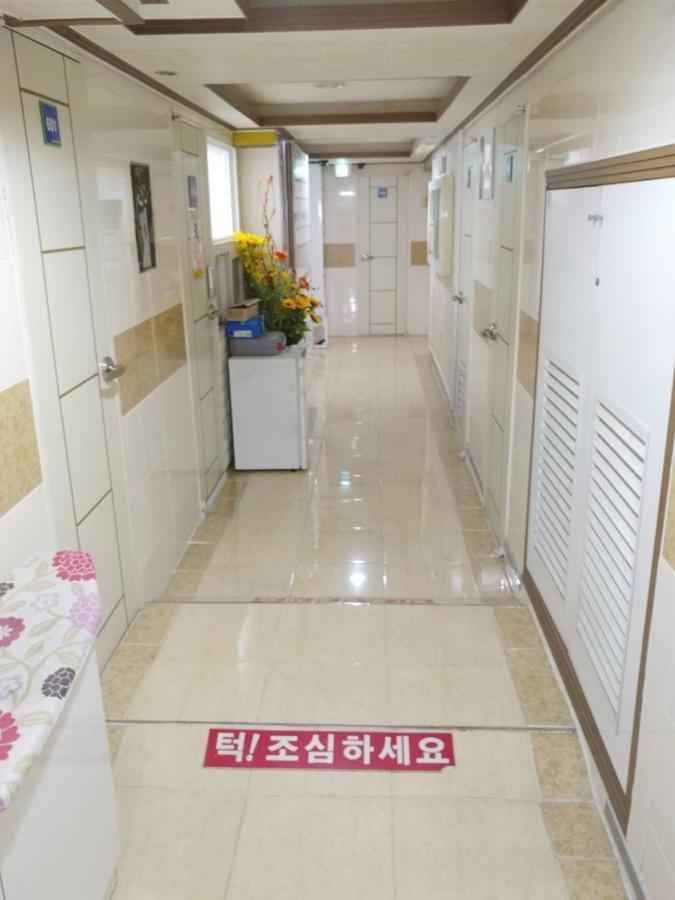 Fine House Sadang Motell Seoul Exteriör bild